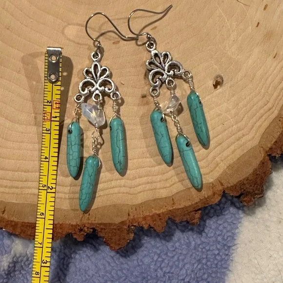 Handmade crystal dangle earrings - Picture 4 of 5
